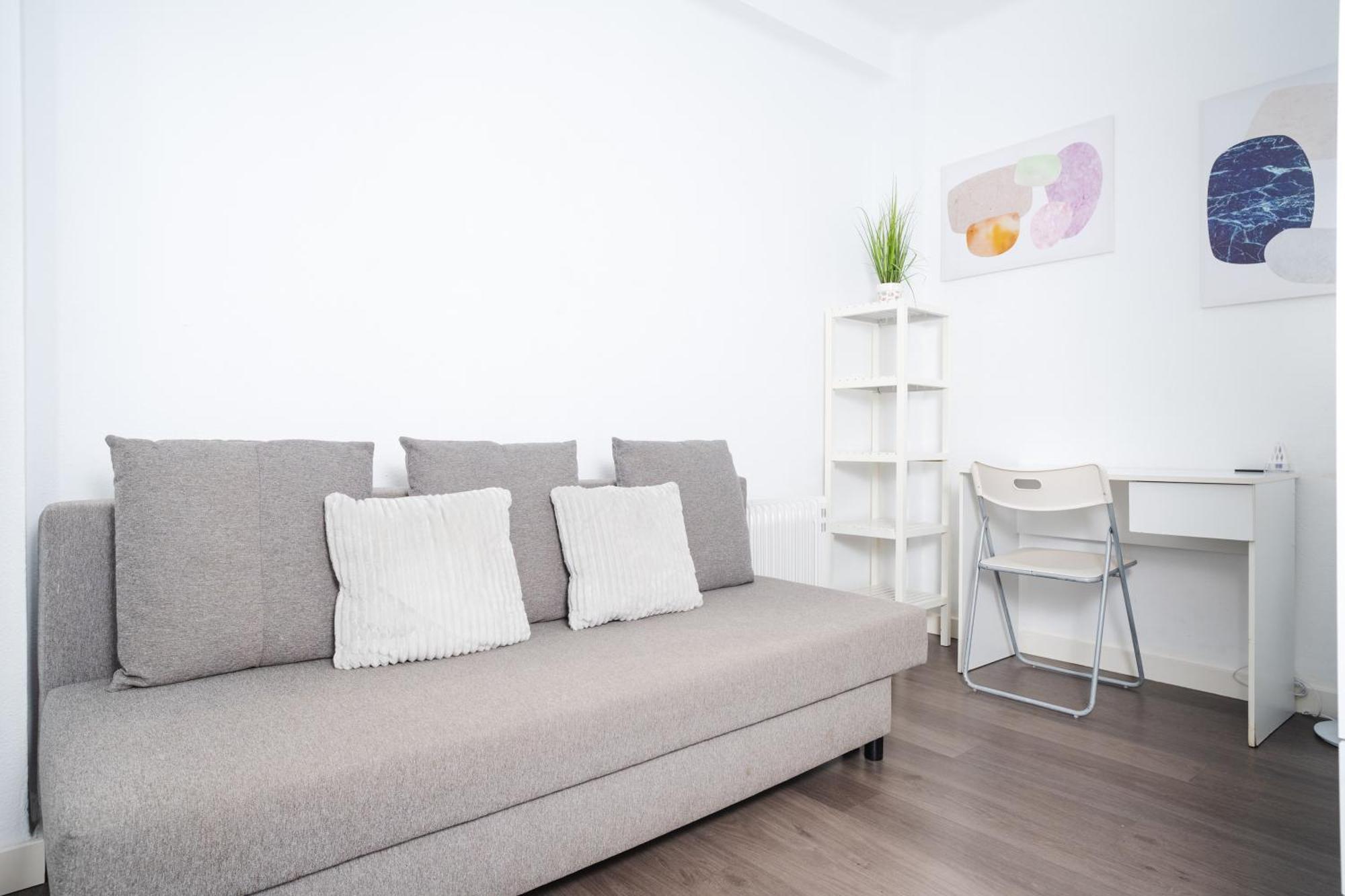 Appartement Acogedor Piso Con Balcon à Séville Extérieur photo